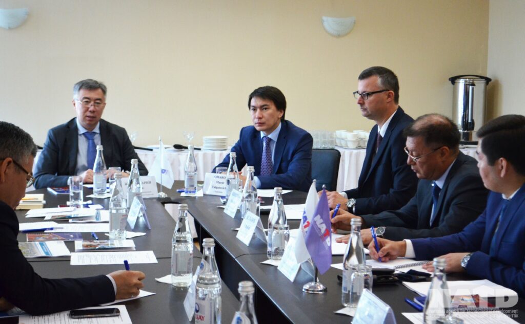 В Казахстане будут созданы бизнес-инкубаторы для стартапов