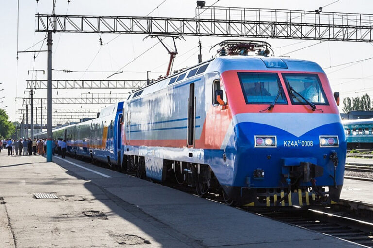 Мамыр мерекесі қарсаңында қосымша 175 вагон қатынайды