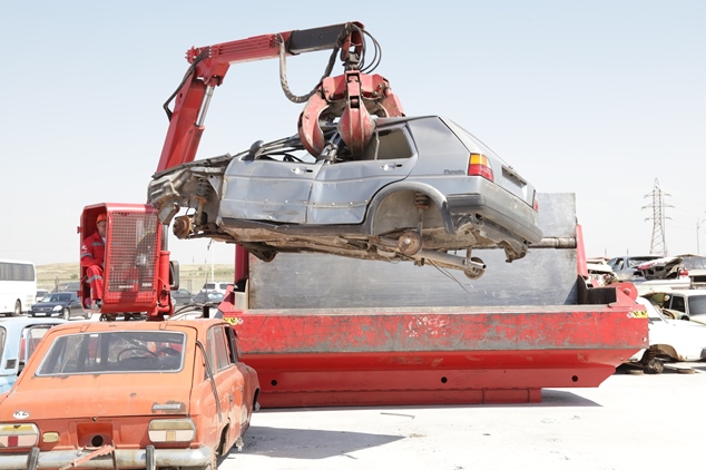 В Караганде запущен первый этап завода по утилизации авто