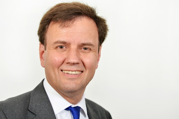 Великобритания упрощает визовые процедуры для бизнеса