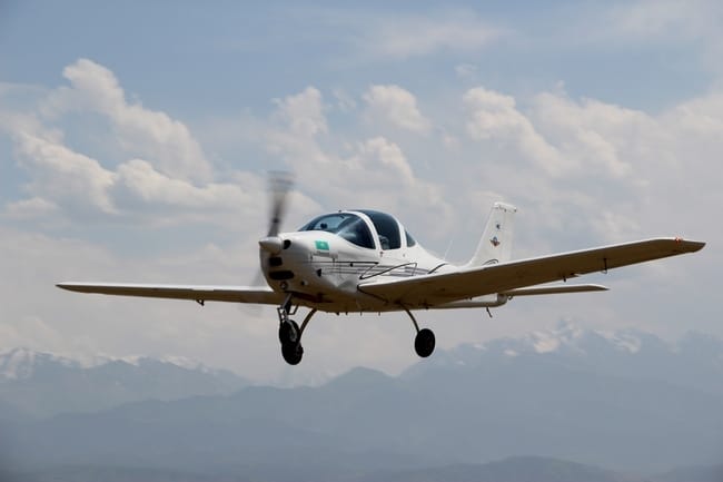 Под Алматы разбился самолет Академии гражданской авиации