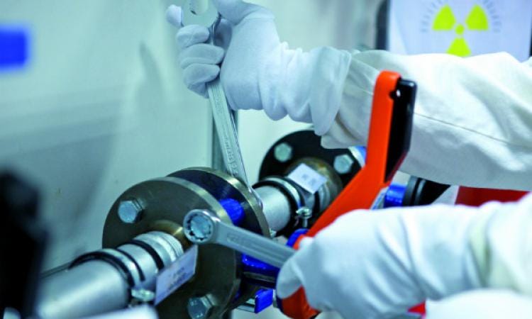 Эксперты: Казахстан испытывает острую нехватку кадров для атомной отрасли