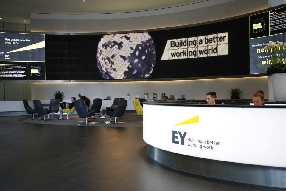Компания EY провела день открытых дверей для СМИ