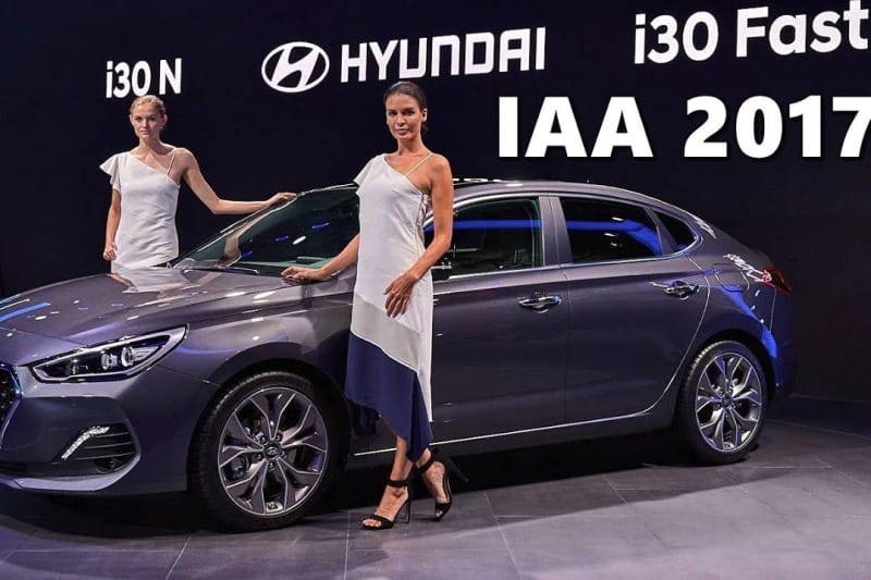 Девушки IAA 2017