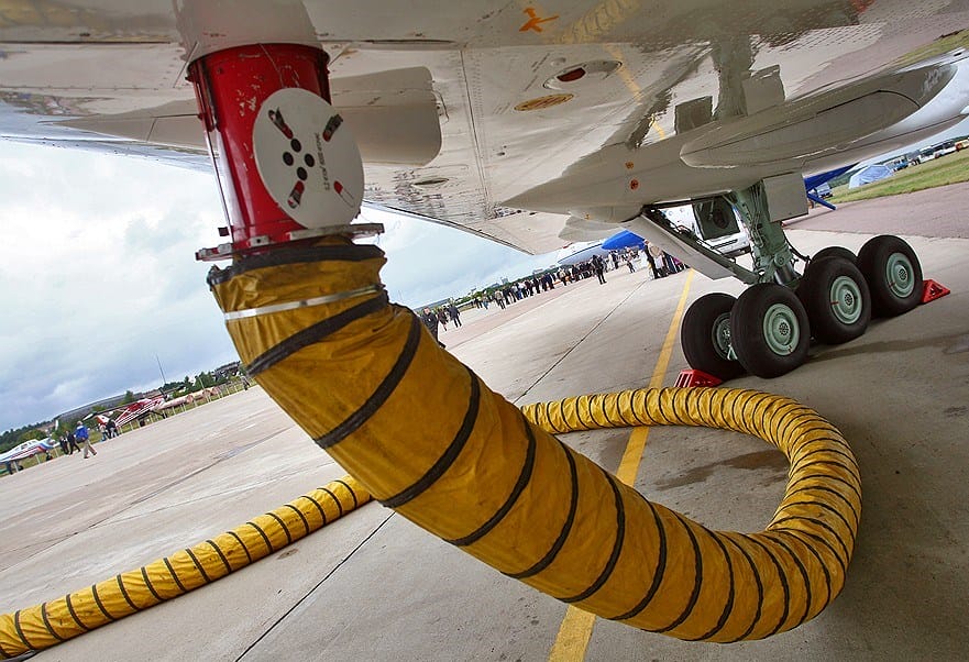 Минэнерго о дефиците авиатоплива: надо потерпеть и активизироваться