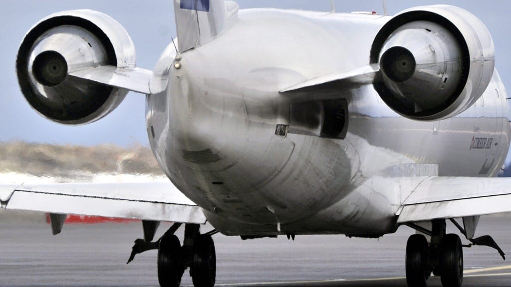 В Павлодаре снова начнут производить авиакеросин