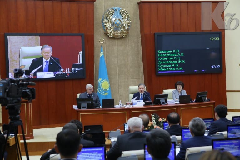 В парламенте предлагают изменить подходы правительства к привлечению займов