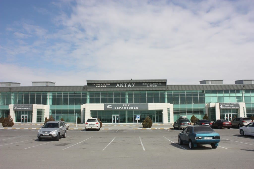 Аэропорт Актау приостановит прием дневных рейсов