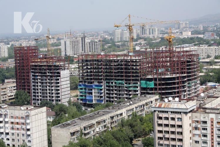 Новостройки в Казахстане подешевели впервые с начала года
