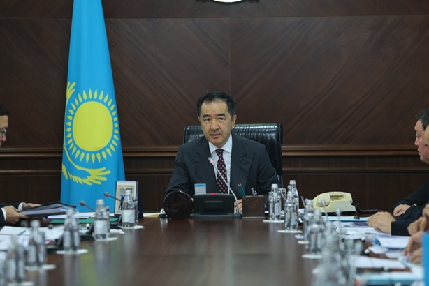 Б. Сагинтаев уволил вице-министра энергетики Асета Магауова из-за ситуации на рынке ГСМ