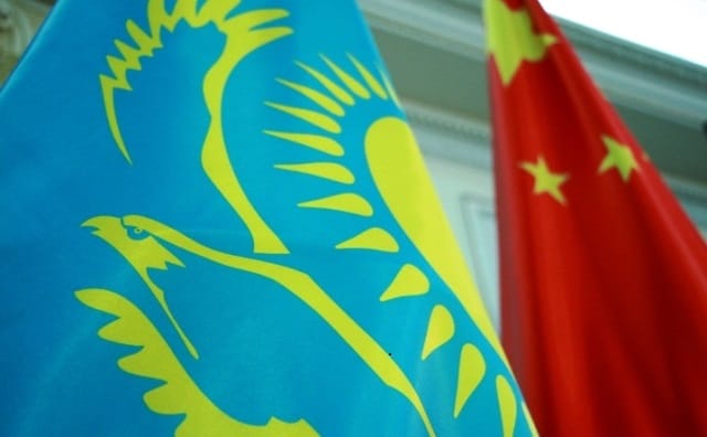 Казахстанские перевозчики смогут доставлять грузы в Китай по новым маршрутам