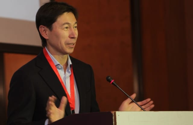 Ельдар Абдразаков: Бизнес считает правительство «бездушным», а оно бизнес – «ушлым»