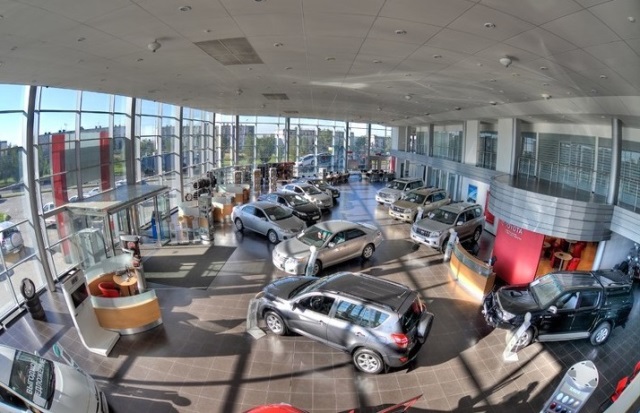 За 10 месяцев 2017 года казахстанцы потратили на покупку легкового транспорта $893,1 млн