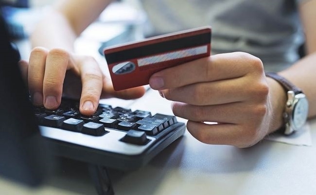 Почти 11 тысяч алматинцев не смогут открыть банковские счета