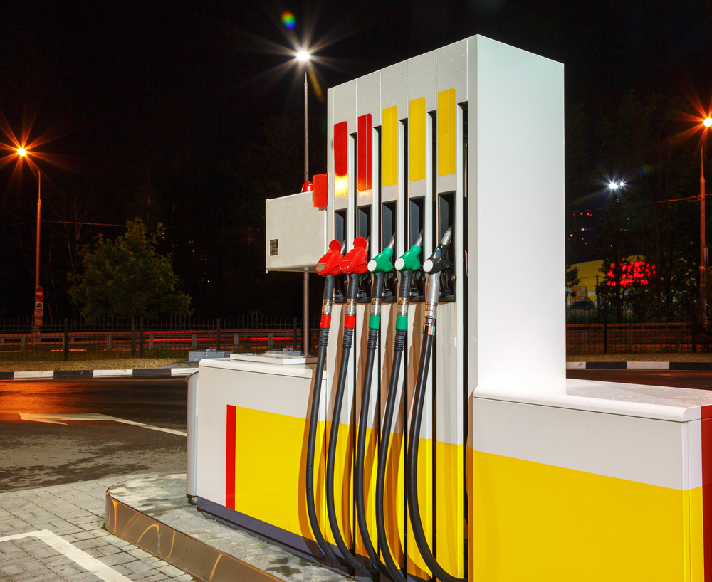 Канат Бозумбаев: Ожидаем, что снижение цен на бензин должно быть уже в конце ноября – начале декабря