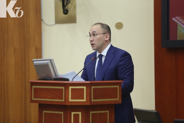 Почему в Казахстане могут ограничить вещание российских телеканалов?