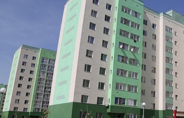 В Астане более 1,8 тысяч семей переселят из аварийного жилья в новые дома