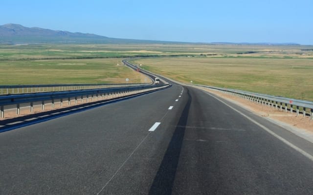 На границе Казахстана и Китая построят пункт пропуска «Нұр жолы»