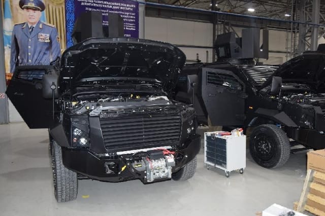 В Казахстане выпустили первую партию бронемашин Алаш