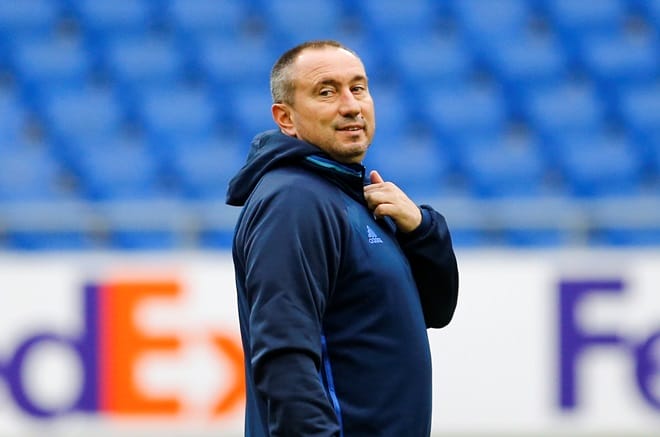 Станимир Стойлов: Решение о продолжении карьеры приму к концу года