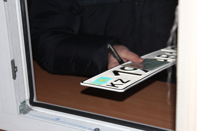 МВД планирует внедрить онлайн-сервис по бронированию госномеров повышенного спроса