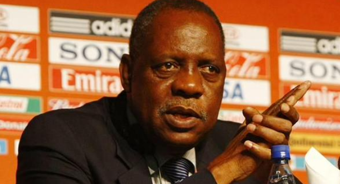 Блаттеру нашли замену