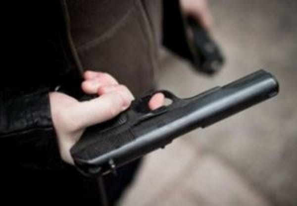 З0 — летний казахстанец расстрелял свою семью из-за ревности