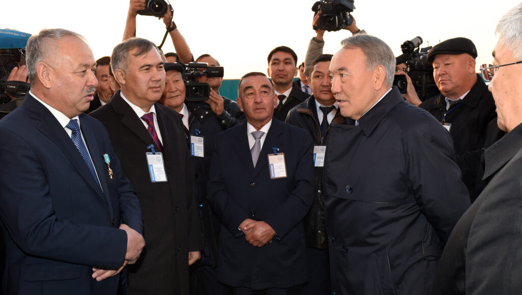 Нурсултан Назарбаев посетил агроиндустриальный комплекс ТОО «Жан-Арай» в Кызылорде