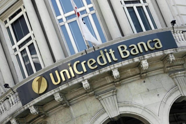 UniCredit увеличил количество работников, попадающих под сокращение до 18,2 тыс.