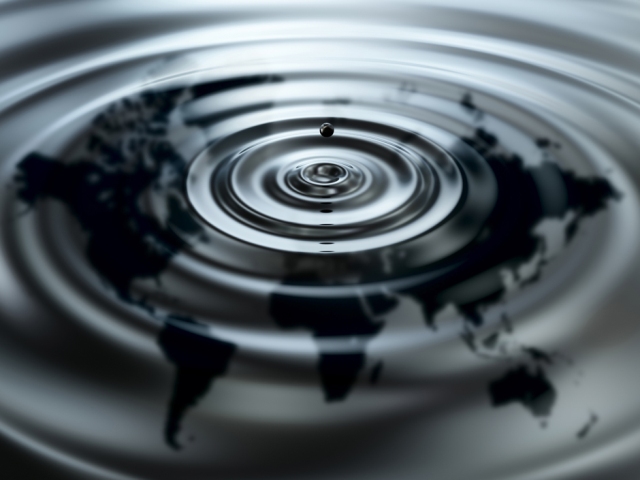 Переизбыток нефти составил рекордных 3 млрд баррелей