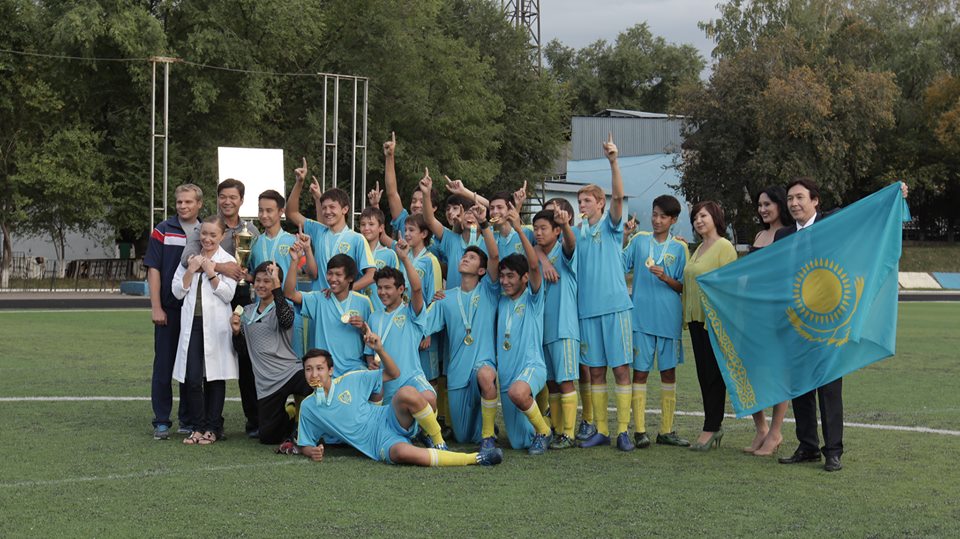 В Казахстане две беды: футбол и коррупция