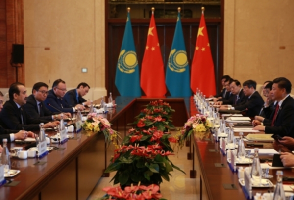 Премьер-Министр РК провел встречу с Председателем КНР