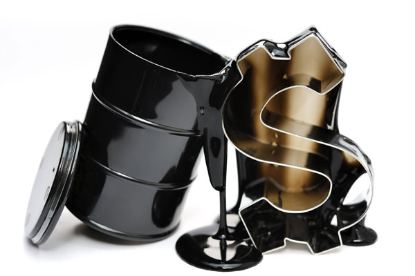 Цены на нефть падают к минимумам 2004 года