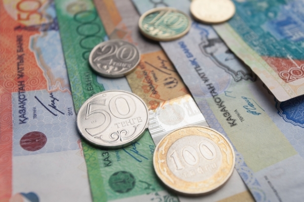 Тройка самых богатых компаний Казахстана