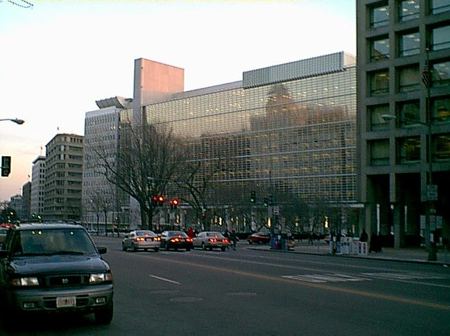 Казахстан займет $100 млн у МБРР на развитие кадров