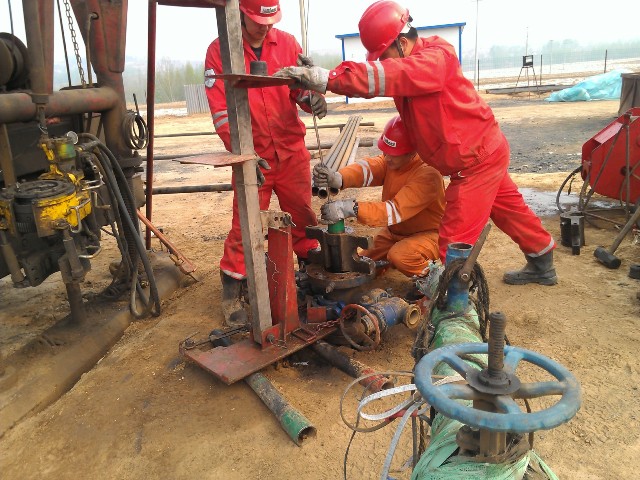 Нефть превысила $32 за баррель