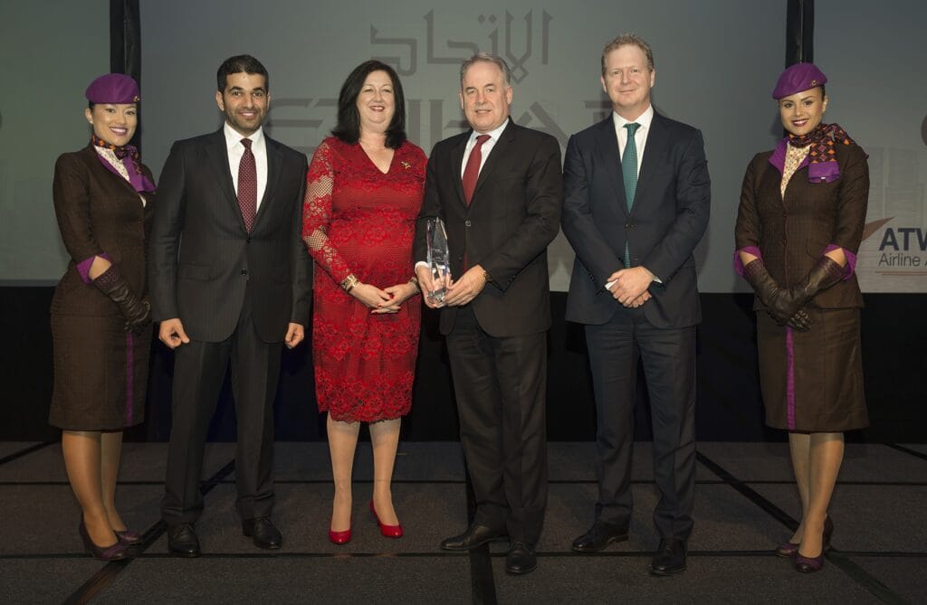 Etihad Airways признана лучшей авиакомпанией 2016 года по версии журнала Air Transport World