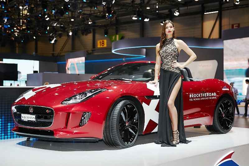 Женева 2016: самые красивые девушки