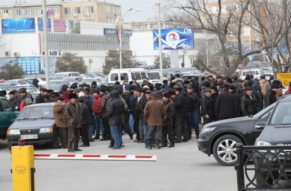 В Актау бастуют работники нефтесервисной компании