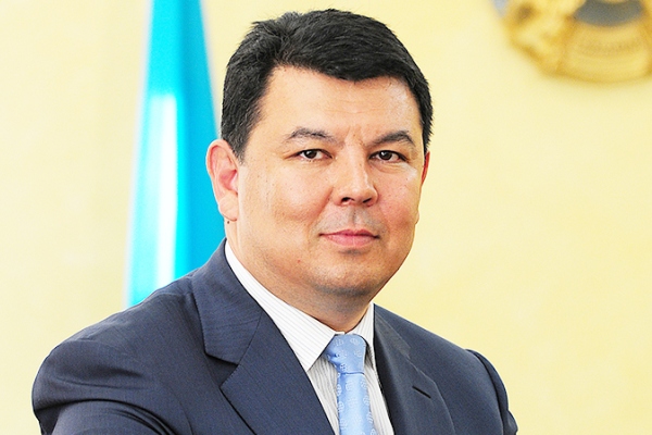 Канат Бозумбаев встретился с президентом CAMECO Corporation