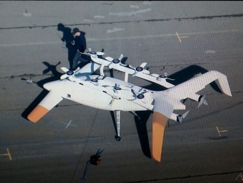 Основатель Google потратил более $100 млн на летающий автомобиль