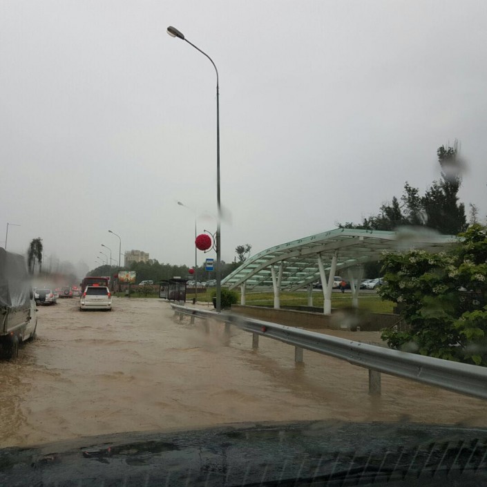 Алматы превратился в Венецию