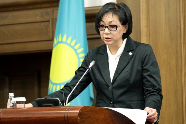 Экс-министр МЗСР РК Салидат Каирбекова попала в больницу с инсультом