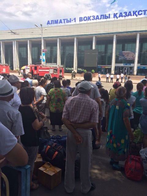 В Алматы объявлен красный уровень террористической опасности