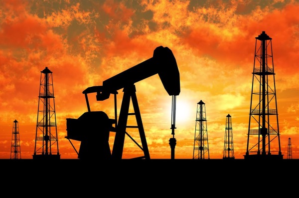 Нефть продолжает слабеть