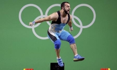 Геннадий Головкин поздравил Ниджата Рахимова с олимпийским «золотом»