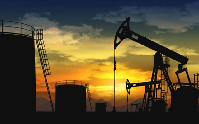 Нефть в ожидании соглашения по заморозке добычи