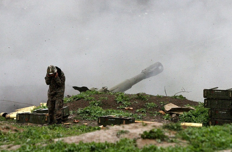 Минобороны Азербайджана заявило о 19 нарушениях перемирия в Карабахе за сутки