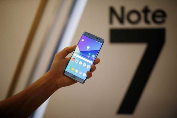 Samsung Electronics приостановила экспорт смартфонов Galaxy Note 7