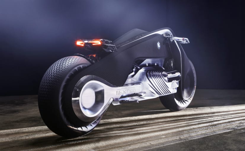 BMW представила мотоцикл с искусственным интеллектом